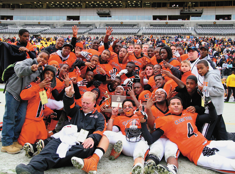 Clairton blows out Sto Rox 42-6 to win 9th Class A title | New ...