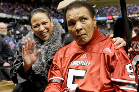 Super-Bowl-Ali.jpg