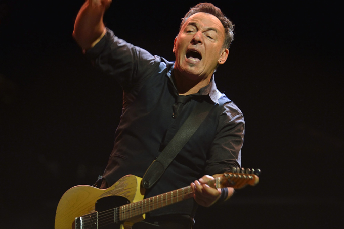 Bruce_Springsteen-Tra_Broa.jpg