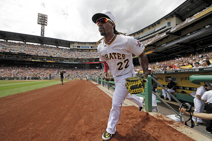 Pirates_Hungry_for_Ho_Broa.jpg
