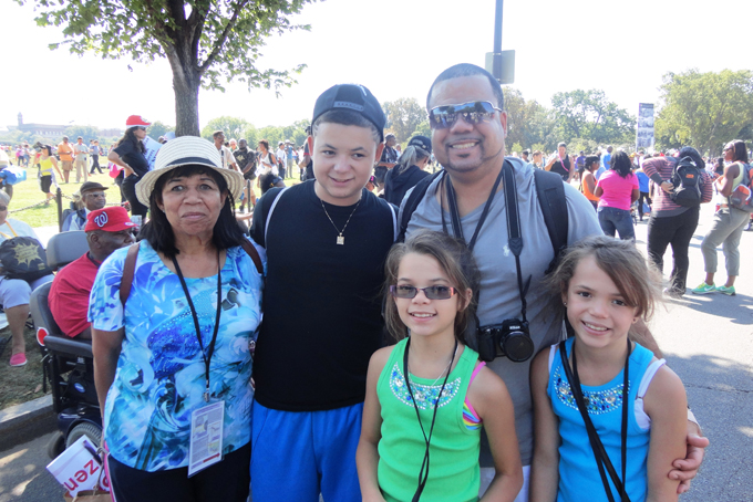 1_-_moye_family.jpg