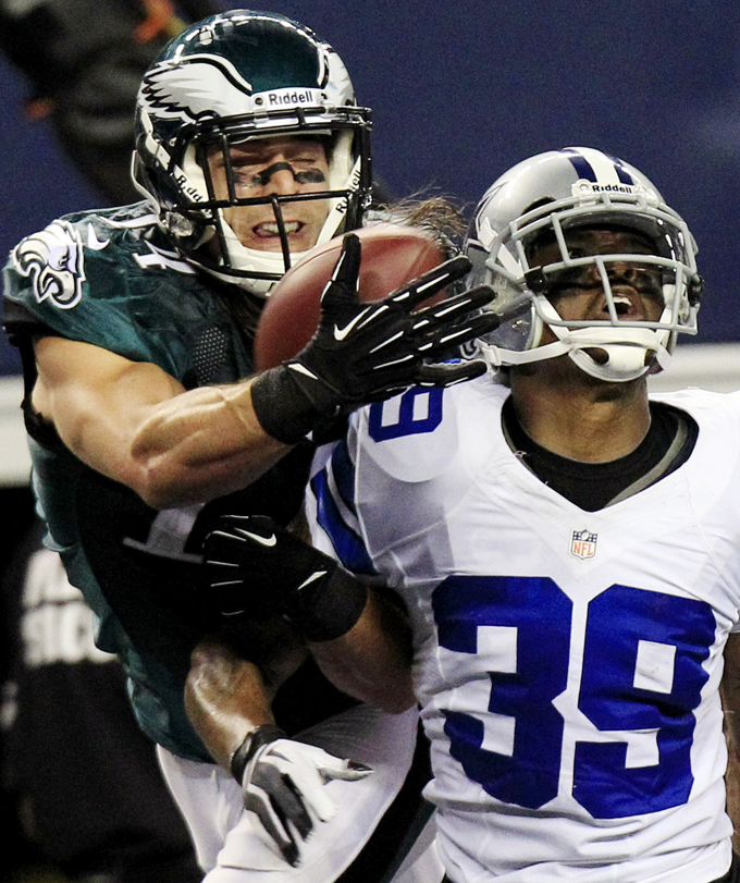 Eagles_Cooper_Footbal_Broa-2.jpg
