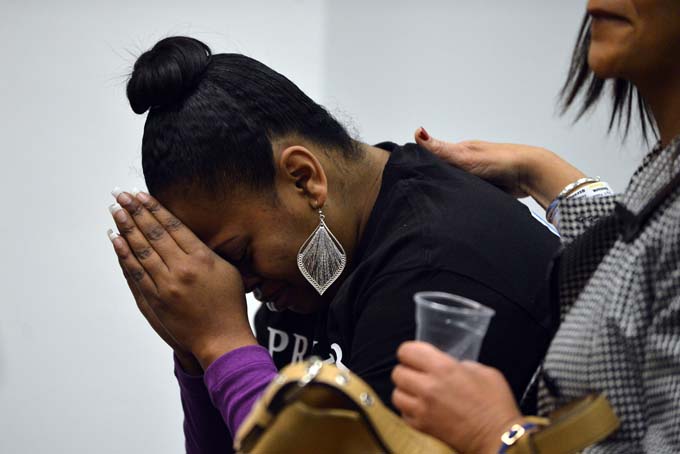 Nailah Winkfield, mother of Jahi McMath, attends a court hearing to discuss the treatment of her daughter in Oakland, Calif., on Monday, Dec. 23, 2013. (AP Photo/The Contra Costa Times, Kristopher Skinner)