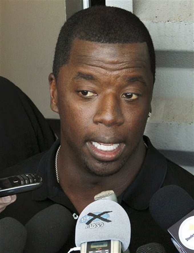 In this May 30, 2012, file photo, former NFL quarterback Kordell Stewart talks with reporters about retiring from the Pittsburgh Steelers at the team's headquarters in Pittsburgh. Stewart's divorce from his reality show wife Porsha Williams is final. Fulton County Superior Court Judge John J. Goger issued final a decree in the divorce case Thursday, Dec. 5, 2013. (AP Photo/Keith Srakocic, file)