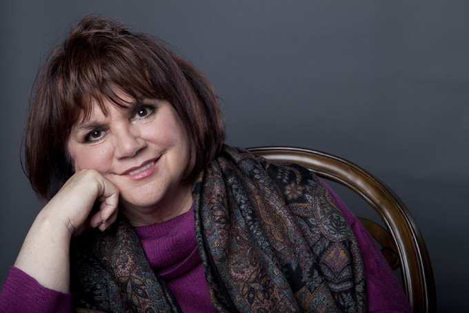 In this Sept. 17, 2013 file photo, American musician Linda Ronstadt poses in New York to promote the release of her memoir "Simple Dreams." (Photo by Amy Sussman/Invision/AP, File)