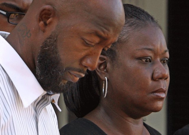 Sybrina Fulton and Tracy Martin, parents of Trayvon Martin, have reportedly met with book publishers. (Courtesy photo) 