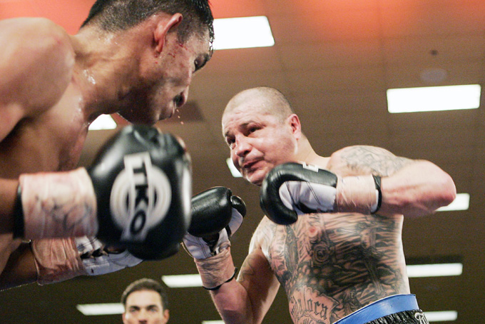 Johnny Tapia, Evaristo Primero