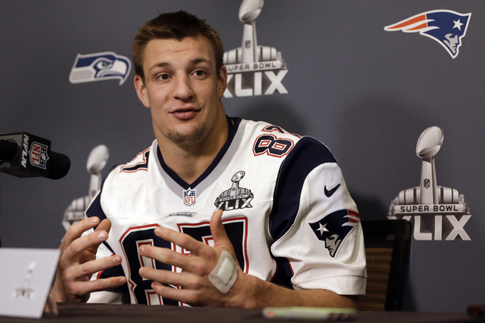New England Patriots tight end Rob Gronkowski answers questions during a news conference Thursday, Jan. 29, 2015, in Chandler, Ariz. The Patriots play the Seattle Seahawks in NFL football Super Bowl XLIX Sunday, Feb. 1. (AP Photo/Mark Humphrey)