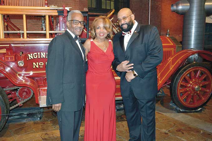 DRESSED TO THRILL—Reggie and Gail Jackson with Stanford White (Polemarch Pittsburgh Alumni Chapter)