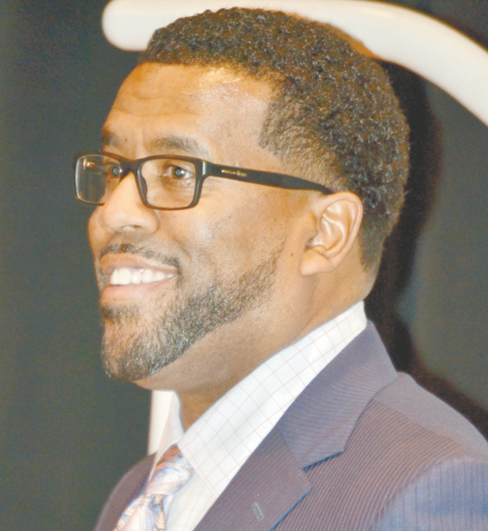 EVERETT DAVON KELLY Keynote speaker