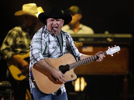Garth Brooks performs on Oct. 10, 2014 in Jacksonville, Fla.(AP Photo/Daron Dean/File)