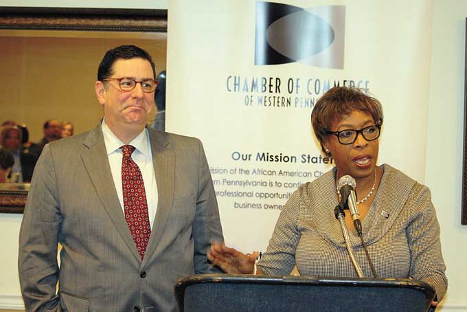 PARTNERS—African American Chamber of Commerce President and CEO Doris Carson Williams praises Pittsburgh Mayor Bill Peduto in her introduction at the March 20 PowerBreakfast meeting. (Photo by J.L. Martello)