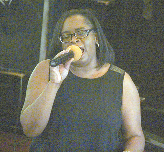 DOREEN THOMAS Musical selection 