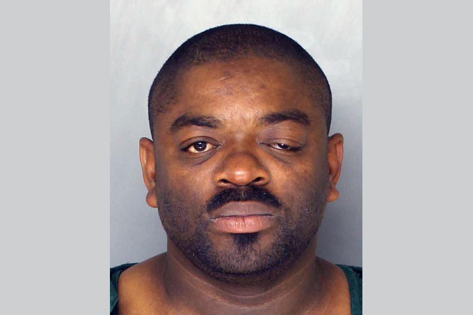 This photo provided by the Lancaster County Prison via LNP shows Leeton Jahwanza Thomas. Thomas, who is facing trial on child sexual assault charges, fatally stabbed a woman and her 16-year-old daughter "to silence them" because they were set to testify against him, a prosecutor said Friday, June 12, 2015, calling it an "absolute attack on the system." (Lancaster County Prison/LNP via AP)