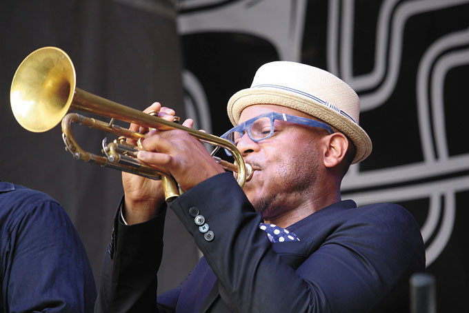 ETIENNE CHARLES ON HORN