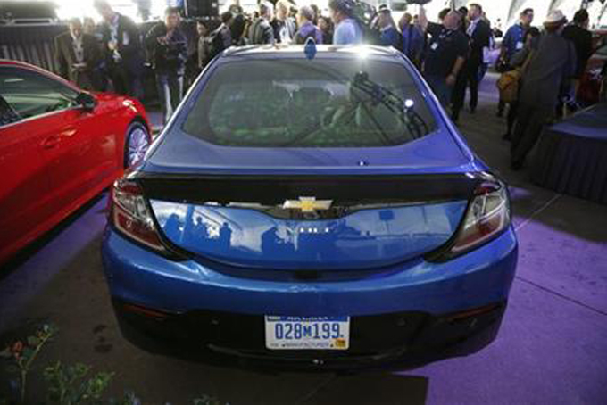 The 2016 Chevrolet Volt won the Green Car of the Year award during the Los Angeles Auto Show Thursday, Nov. 19, 2015, in Los Angeles. (AP Photo/John Locher)