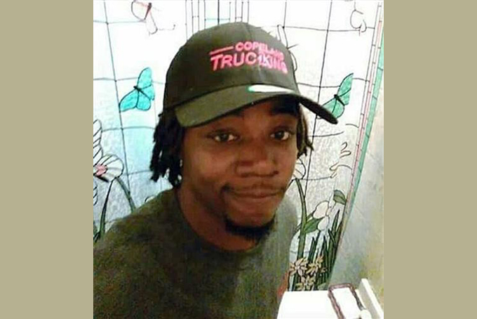  This undated photo released by his sister Javille Burns shows Jamar Clark, who was fatally shot in a confrontation with police on Sunday, Nov. 15, 2015, in Minneapolis. (Jamar Clark/Javille Burns via AP)