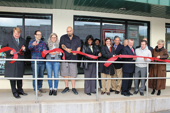 THE RIBBON CUTTING (Photos by J.L. Martello)