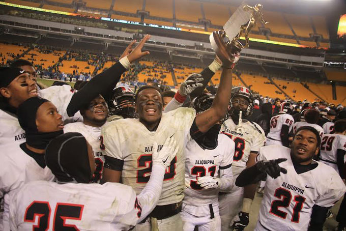 Aliquippa-WPIAL-Class-AA-champs-11-28-2015-by-Larry-Stokes