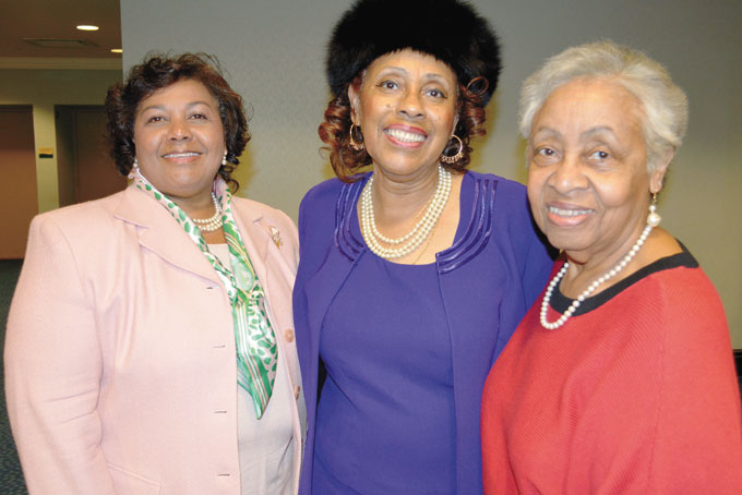 GIRLS WITH PEARLS—Evelyn McMullen Stephens, Ladora Jamison and Agnes Curry 
