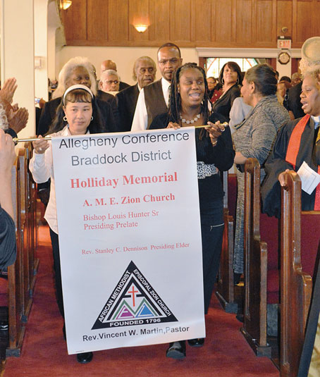 HOLIDAY MEMORIAL IN THE GRAND MARCH
