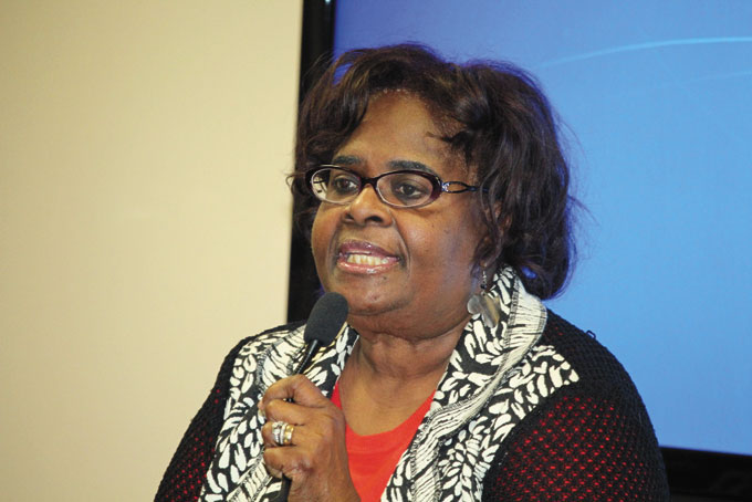 JANICE SIMMONS Does the welcome 
