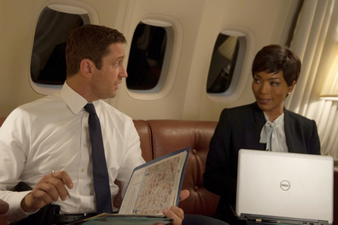 Gerard Butler (left) and Angela Bassett star in "London Has Fallen." (Lionsgate)