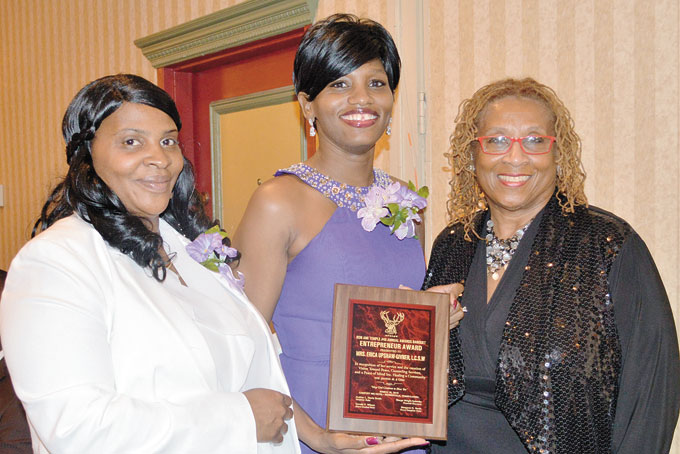 ENTREPRENEUR AWARD HONOREE—Daughter Gwendolyn Starr, Erica Upshaw- Givner and Renee Aldrich