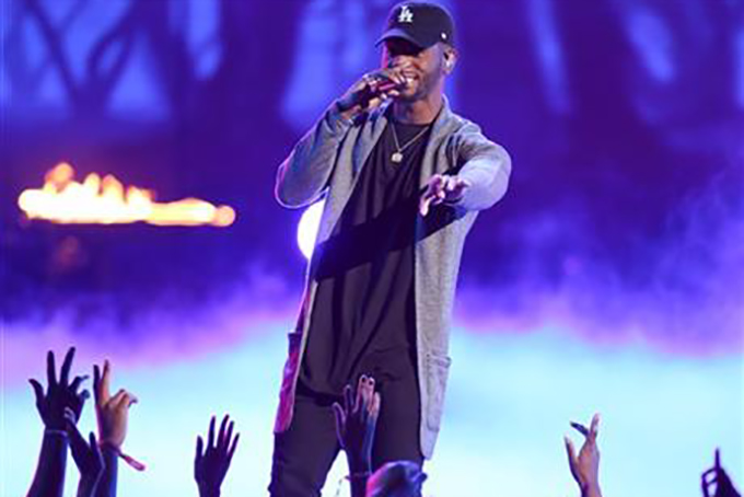 Bryson Tiller performs at the BET Awards at the Microsoft Theater on Sunday, June 26, 2016, in Los Angeles. (Photo by Matt Sayles/Invision/AP)