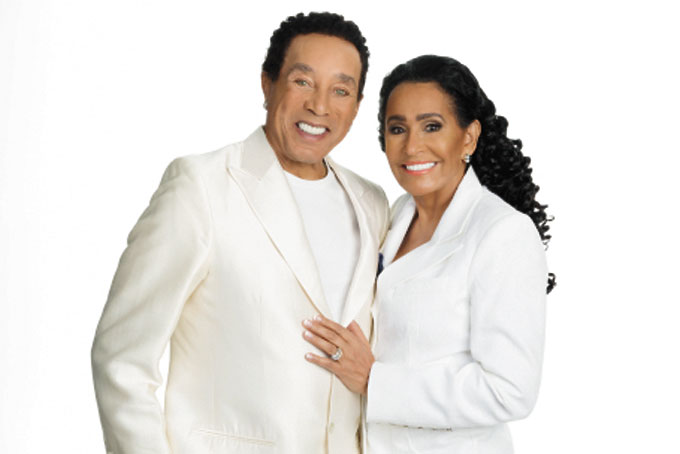 SMOKEY ROBINSON WITH WIFE FRANCES