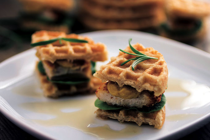 chickenwafflesandwich