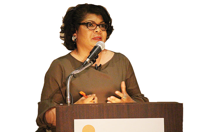 Journalist April Ryan pulls no punches about President Trump at ...