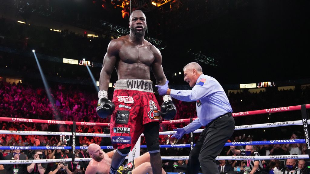 Deontay Wilder had surgery on his right hand after TKO loss to Tyson Fury