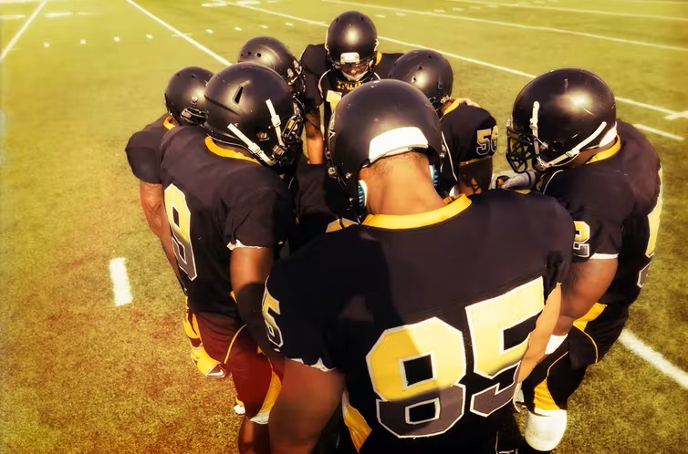 SCOTUS to decide whether a public school football coach can pray on field