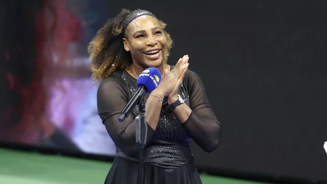 Serena Williams gets heartfelt tribute after winning round at US Open