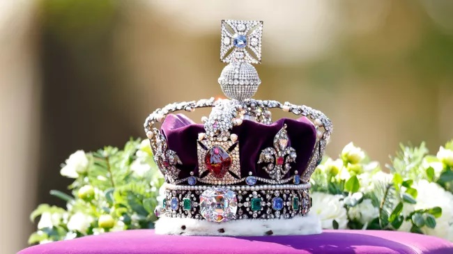 Queen’s death prompts questions over ‘stolen’ Great Star of Africa diamonds