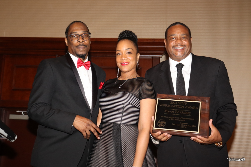 BLACK TIE HONORS GALA: Stop The Violence Pittsburgh 10-year Anniversary ...