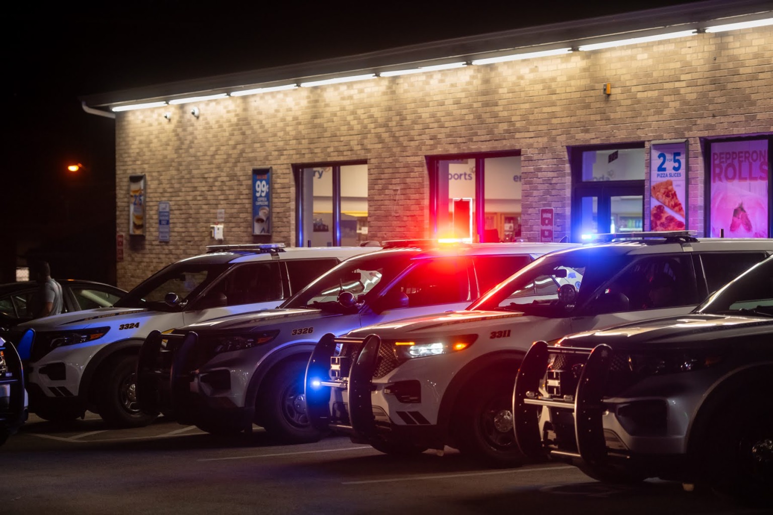 匹兹堡的逮捕、停止和搜索行为全部下降，新的警方数据显示警官数量减少