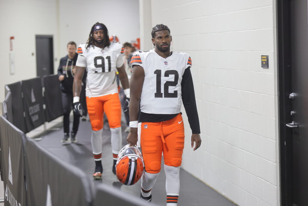 Brian Cook Sr.'s best photos from Steelers vs. Browns, Week 6 (2025 ...